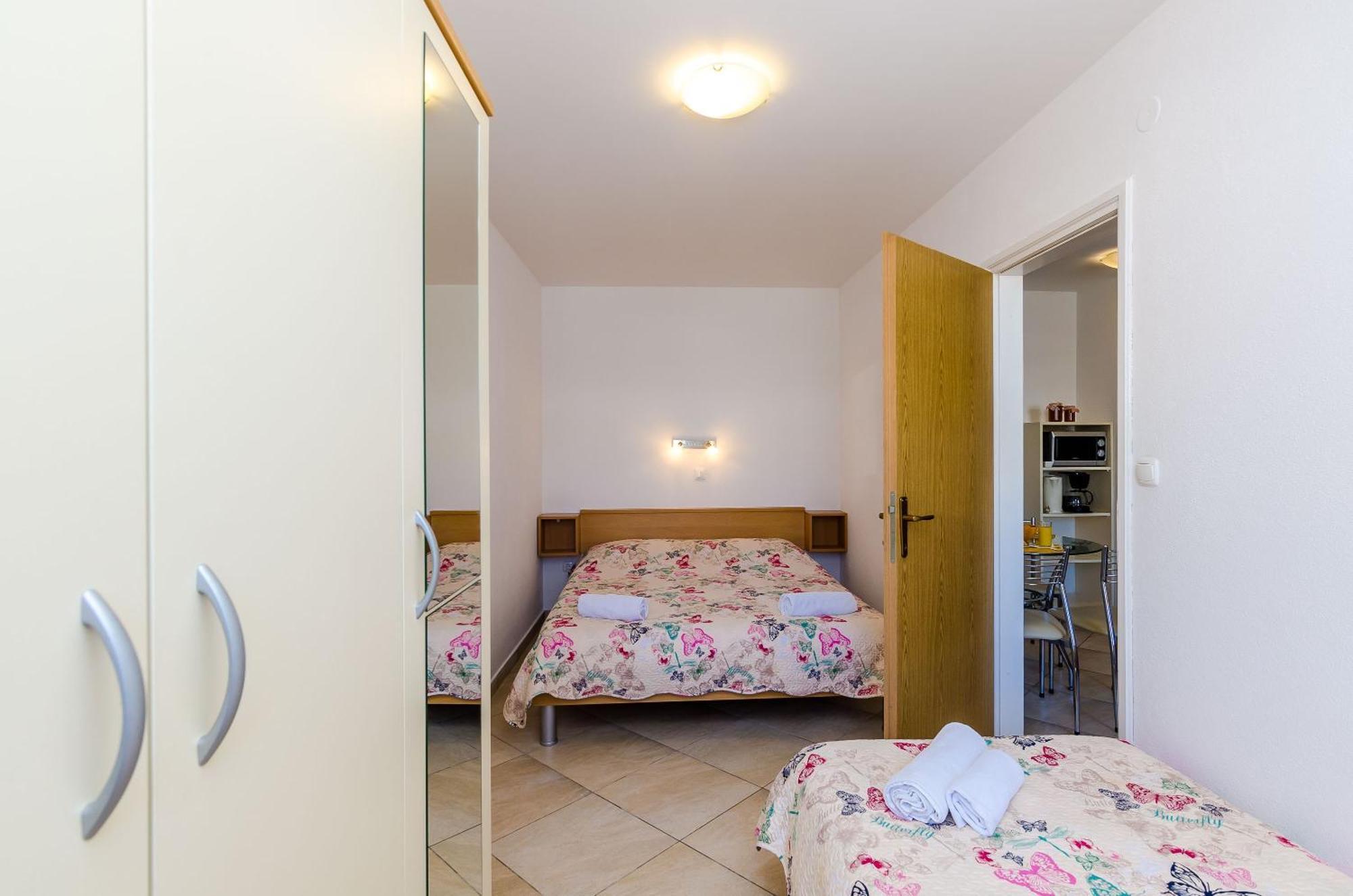 Orka Apartments دوبروفينك الغرفة الصورة